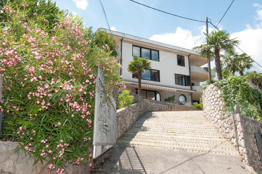 Apartments Daniel Opatija Kamer foto